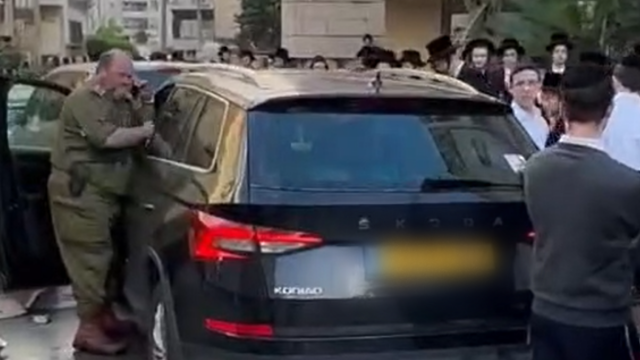 תקיפת החייל החרדי בבני ברק