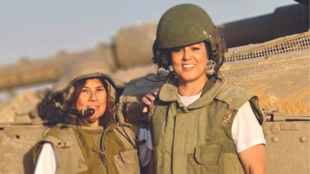 חלפון וטל ליד הגבול עם עזה