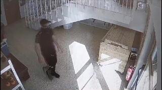 החשוד כפי שתועד במצלמות