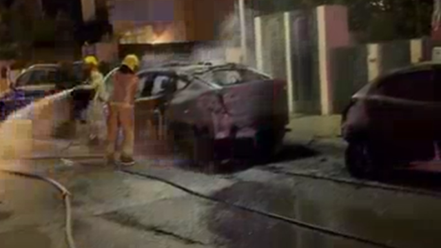 שריפת רכבים בשכונת ותיקים