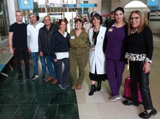 חברי הוועד במהלך הביקור. "היה מאוד מרגש"