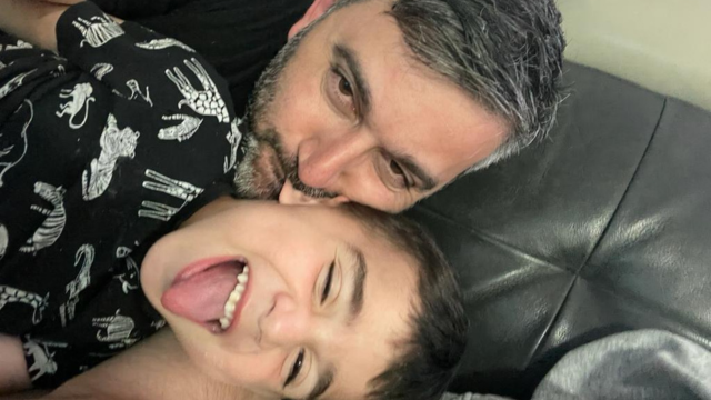 עם הבן מיתר. "עכשיו זה הזמן"