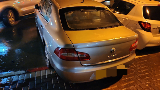 הרכב החוסם ברחוב רוטשילד