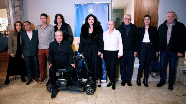 מתנדבי עמותת סביונים