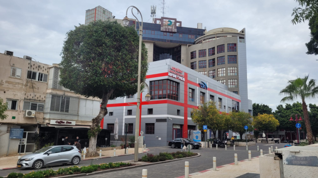 קניון תפארת העיר רחוב שפיגל פתח תקוה