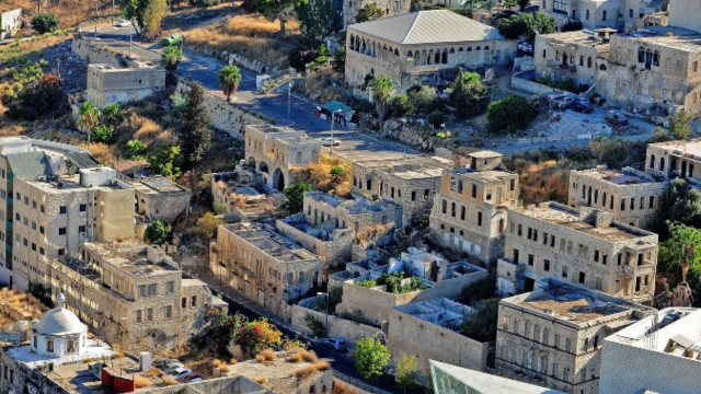 סיור שנוי במחלוקת. ואדי סאליב