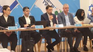 ישיבת מועצת העיר חגיגית בקרית מוצקין