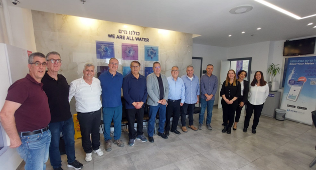  ראשי הרשויות היוצאים עם יו"ר התאגיד, אורי שמואל, המנכ"ל יהודה סיסו והצוות המקצועי של התאגיד
