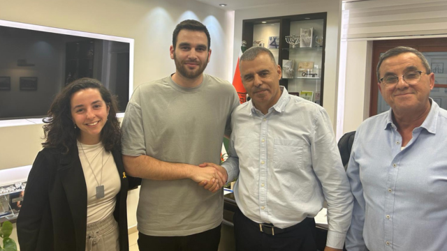 סיעת יש עתיד עם ראש העיר רפי סער