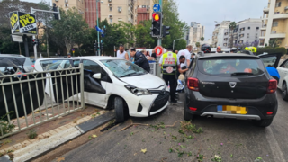 זירת התאונה ברחוב רוטשילד