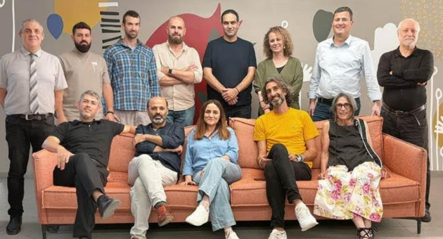 צוות הנדסת אדריכלות ועיצוב פנים בהובלת ראשת המגמה ריקי מעוז