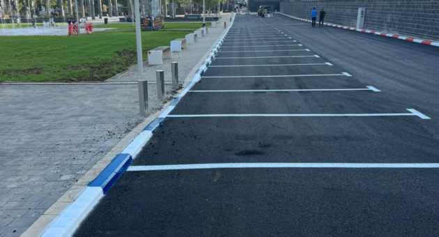 חניה במרכב העיר טבריה  צילום: איציק עבו