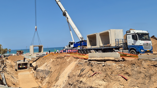 מובל הניקוז שמקימים בבת ים