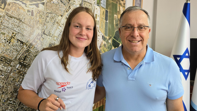 ראש עיריית ביאליק, אלי דוקורסקי, ואנסטסיה גורבנקו