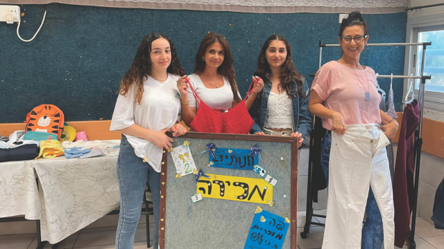 מימין: אפרת יהל־פינגר, נטלי מטטוב, נטלי ג'אן וסבדה חנוכייב