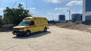 המקום בו התגלתה גופת הגבר בחולון