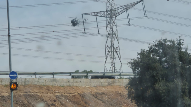 מסוק באזור מחלף ירקון פתח תקוה