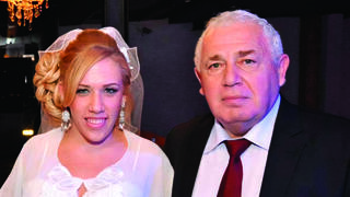שמעון ושרונה בתו ז"ל. נטמנו זה לצד זו  