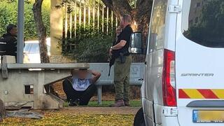 השב"ח שנעצר ליד בית הספר בפתח תקוה