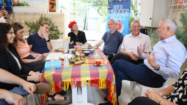 מאחדים כוחות בסוכה אחת. מאירועי השנה שעברה