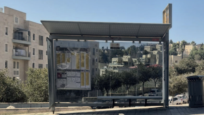 תחנת אוטובוס לא ממוגנת