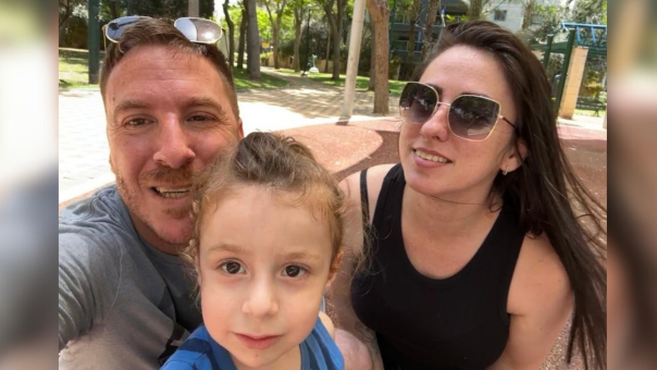 "לא להסס לפנות לאבחון מוקדם". משפחת זך 