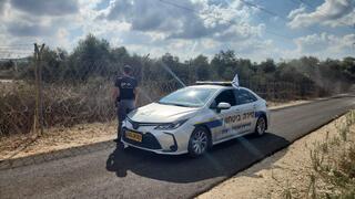 גדר מכבים מול קו התפר