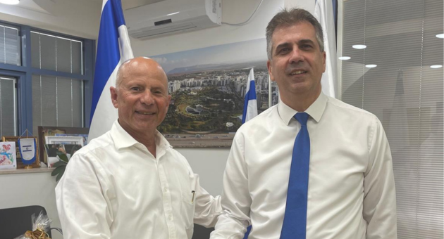 שר האנרגיה והתשתיות אלי כהן וראש העיר עפולה אבי אלקבץ