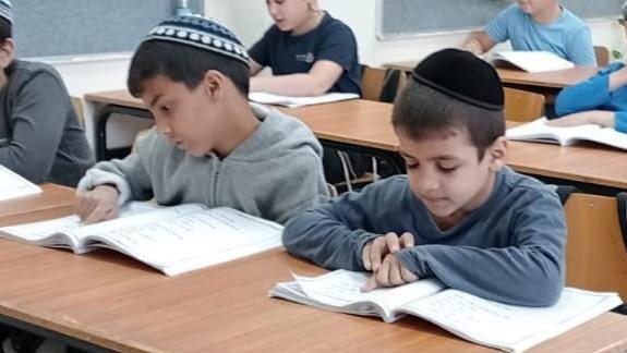 בית הספר הממלכתי חרדי 'בארי בשדה' רחובות