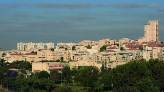 מודיעין. עסקה על דירת ענק ברחוב כסלו 