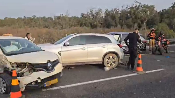 זירת התאונה בכביש 22