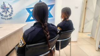 השוטרות שלכדו פדופילים
