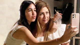 סמ"ר סיון אסראף ז"ל עם אמה אסנת