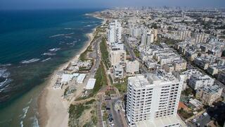 בת ים. יוצאים למאבק