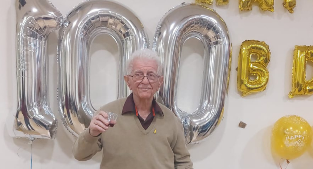 חיים סולו חוגג 100