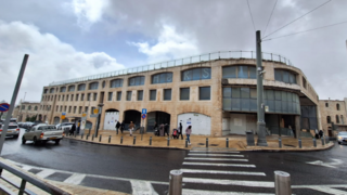 המבנה של מלון פנינת דן שייהרס