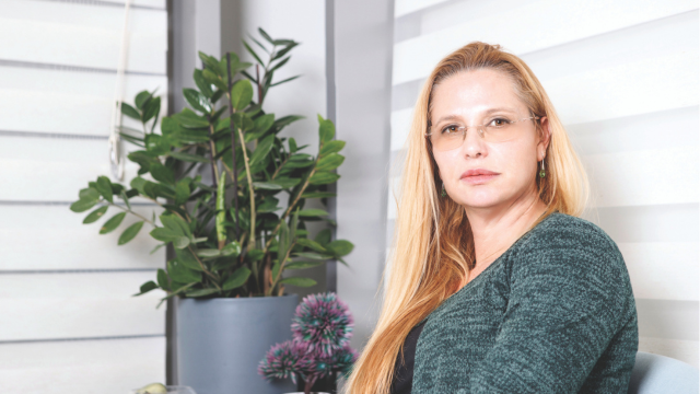 הילה מעוז שפיצר, מומחית בטראומה