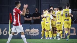 מכבי ת"א חוגגת בטרנר  