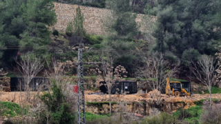 עבודות התשתית שהתגלו על ידי מטיילים