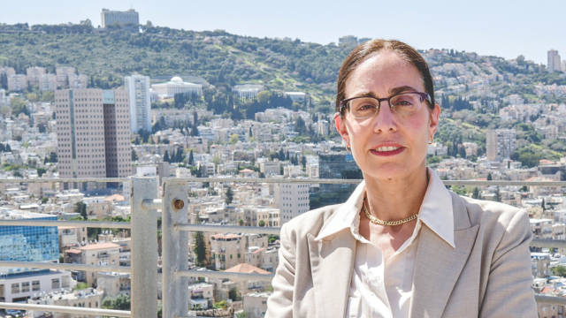 רות שוורץ יו"ר ועדת תכנון ובנייה מחוזית חיפה