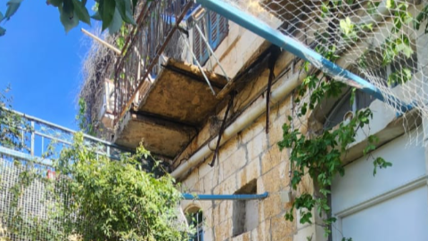 הבניין שבו קרסה המרפסת