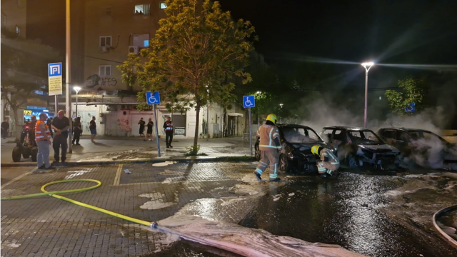 כלי רכב עלו באש בקרית אתא