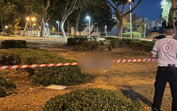 גבר נמצא ללא רוח חיים בפארק סולד בקרית ים