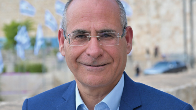 גורדו. "אני אומר לקבלנים: "קחו יוזמה"