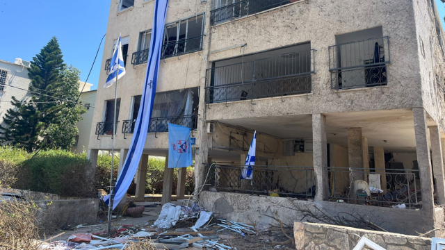 בניינים שנפגעו בנווה שאנן