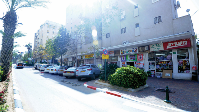 רחוב אוסטרובסקי רעננה