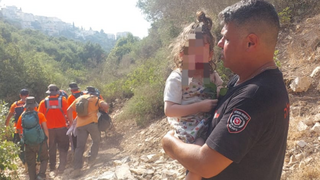 חילוץ מטיילת שנפלה בנחל לוטם חיפה