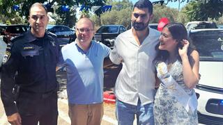 בני הזוג במהלך האירוע המרגש