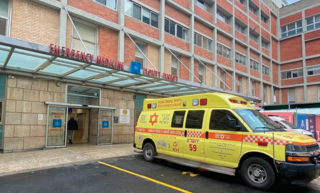 הכניסה לבית החולים הדסה