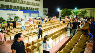 חלוקת סלי מזון למשפחות בערב החג